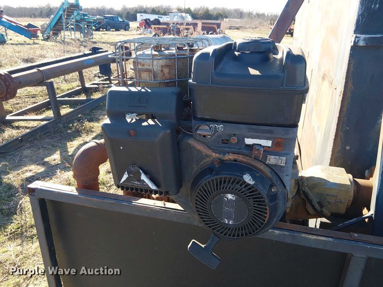 image for item EU0194 Fuel & lube tank