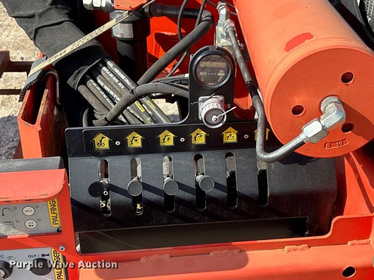 image for item EU7132 2018 Palfinger PW 310 knuckle boom crane