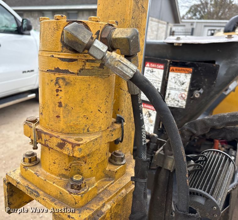 image for item EU7146 2015 Vermeer D20X22III directional boring unit