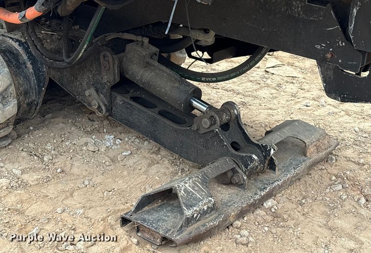 image for item EU7146 2015 Vermeer D20X22III directional boring unit