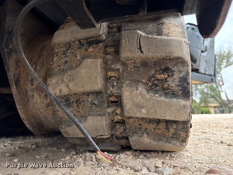 image for item EU7146 2015 Vermeer D20X22III directional boring unit