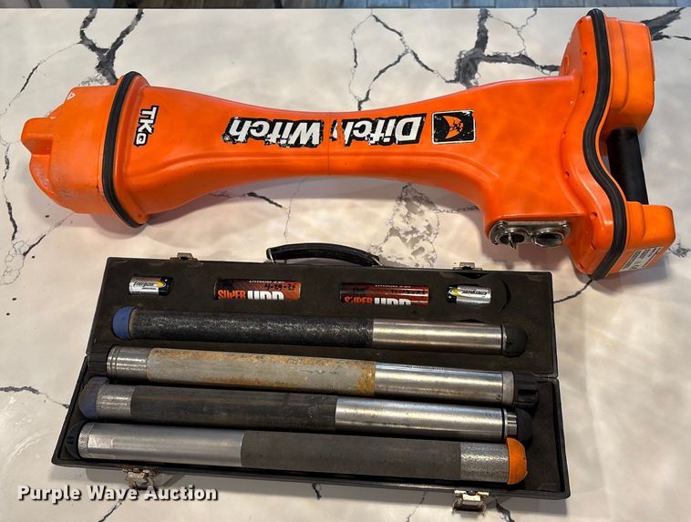 image for item EU7150 Ditch Witch TKQ guidance system 