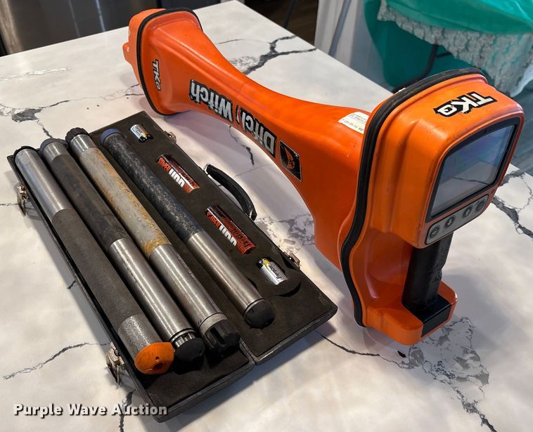 image for item EU7150 Ditch Witch TKQ guidance system 