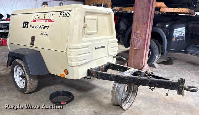 image for item EU7151 2011 Doosan P185WJD-T4I air compressor