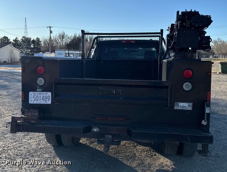 image for item FB0532 2010 Dodge Ram 3500 Crew Cab utility bed pickup truck