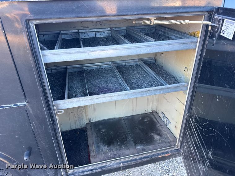 image for item FB0532 2010 Dodge Ram 3500 Crew Cab utility bed pickup truck