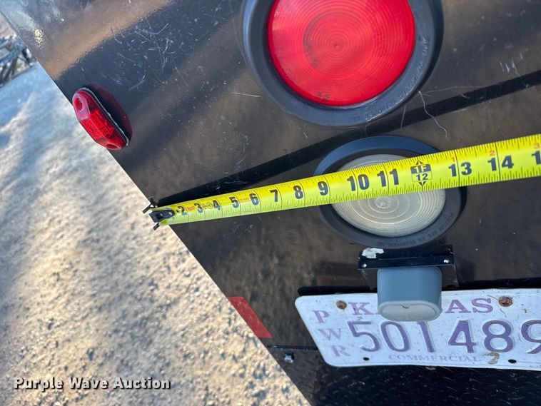 image for item FB0532 2010 Dodge Ram 3500 Crew Cab utility bed pickup truck