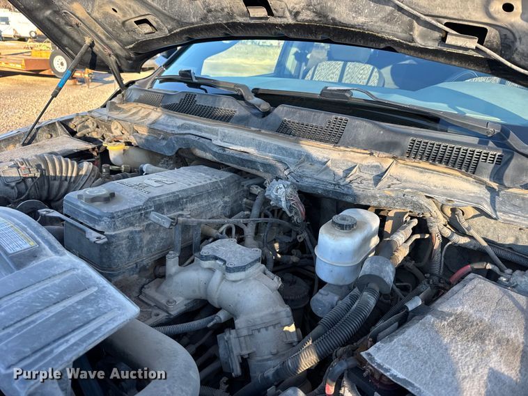 image for item FB0532 2010 Dodge Ram 3500 Crew Cab utility bed pickup truck