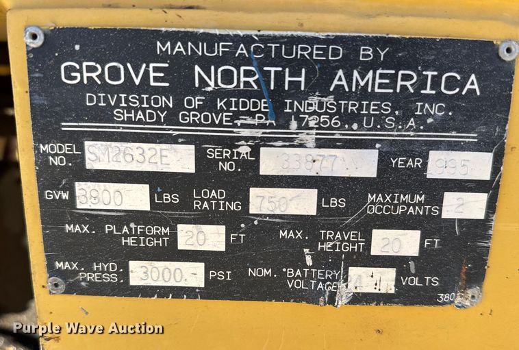 image for item FB0536 Grove SM2632E scissor lift