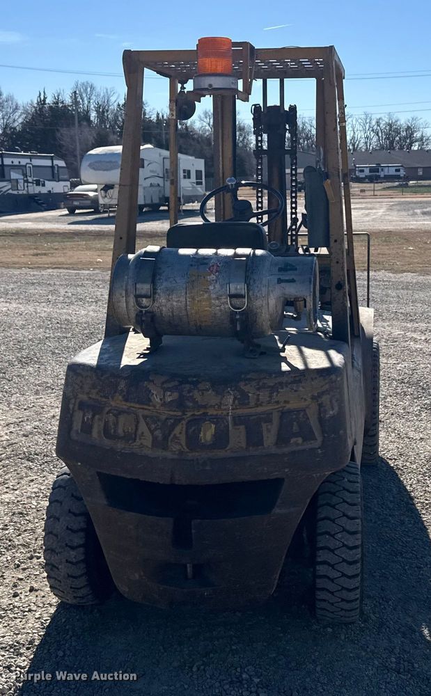 image for item FB0537 Toyota FG30 forklift