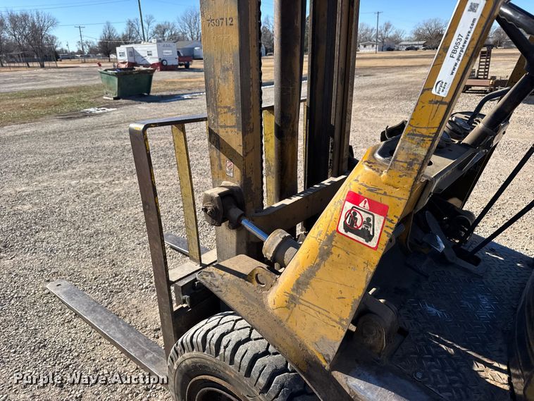 image for item FB0537 Toyota FG30 forklift