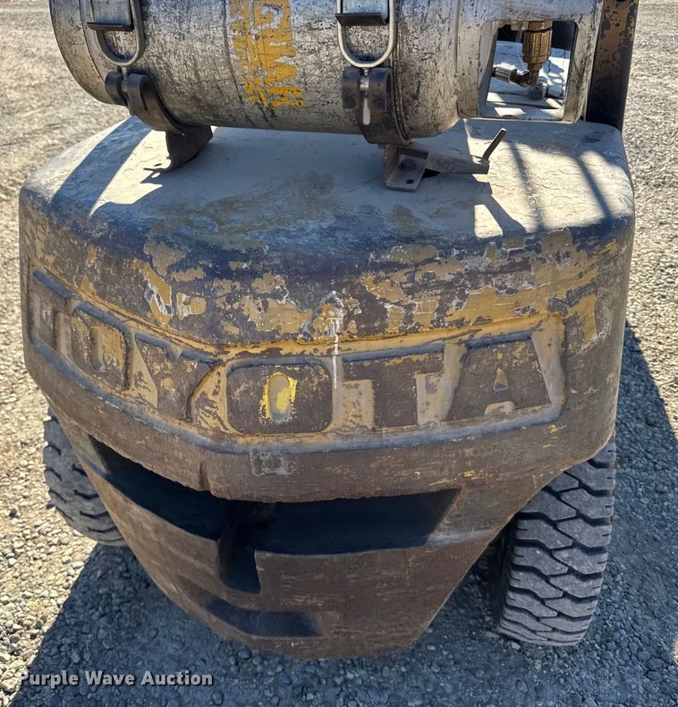 image for item FB0537 Toyota FG30 forklift