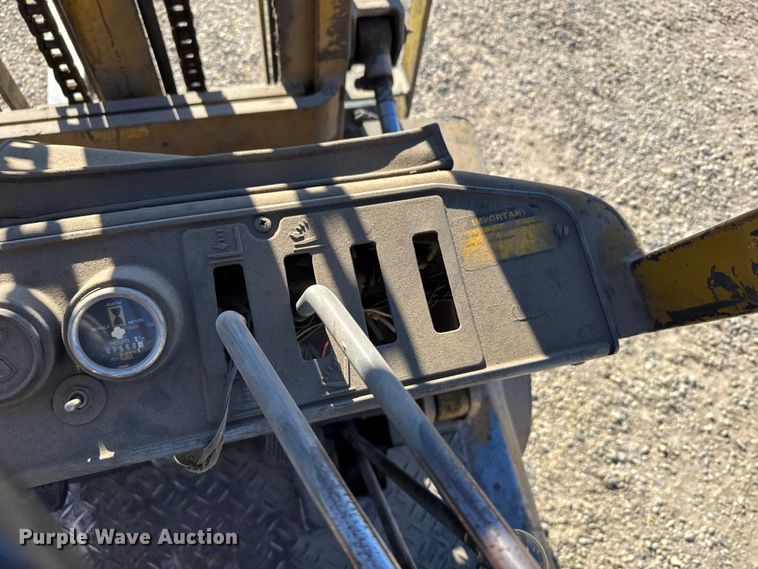 image for item FB0537 Toyota FG30 forklift