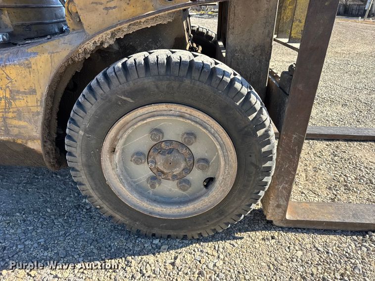 image for item FB0537 Toyota FG30 forklift