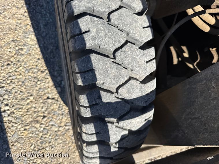 image for item FB0537 Toyota FG30 forklift