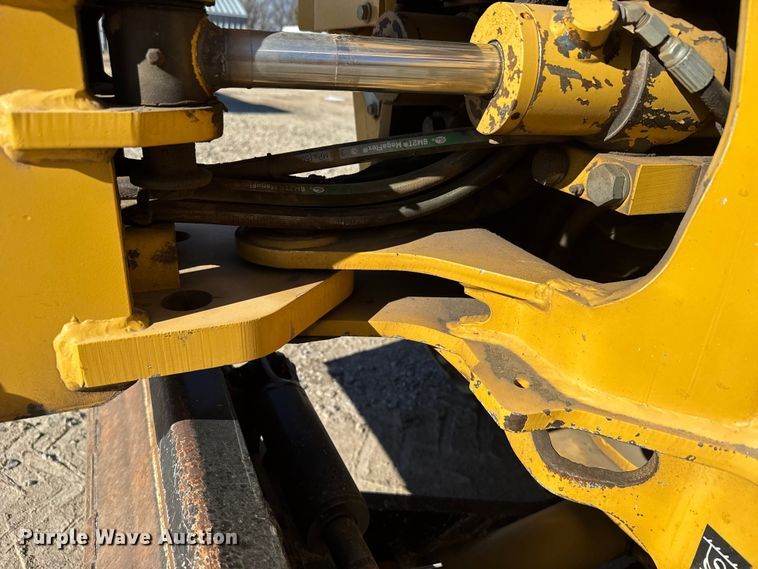 image for item FB0538 2012 Vermeer RTX550 trencher with equipment trailer