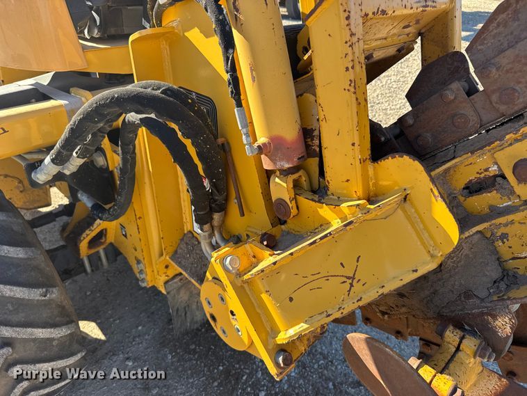image for item FB0538 2012 Vermeer RTX550 trencher with equipment trailer