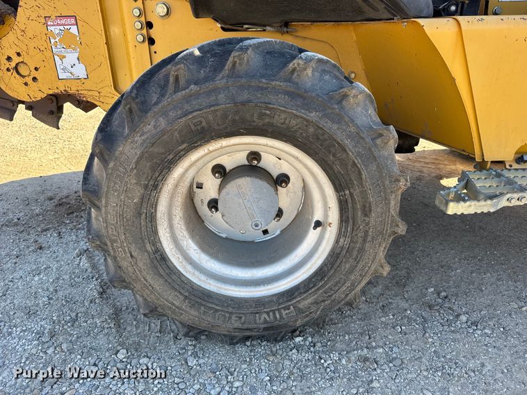 image for item FB0538 2012 Vermeer RTX550 trencher with equipment trailer