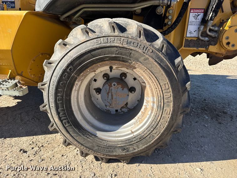 image for item FB0538 2012 Vermeer RTX550 trencher with equipment trailer