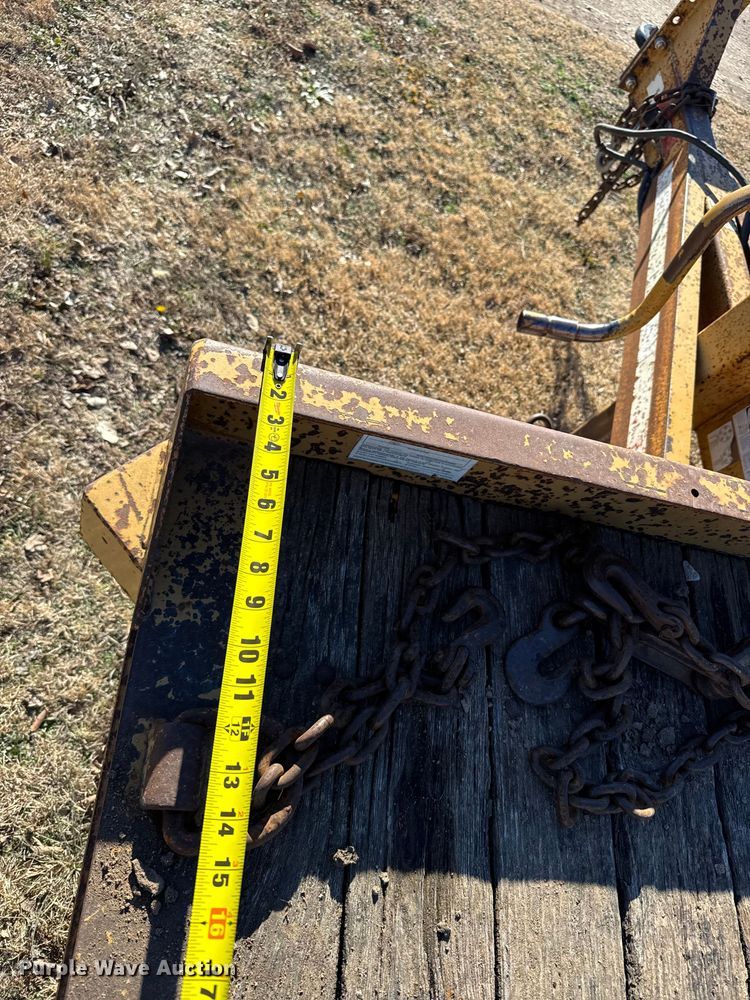 image for item FB0538 2012 Vermeer RTX550 trencher with equipment trailer