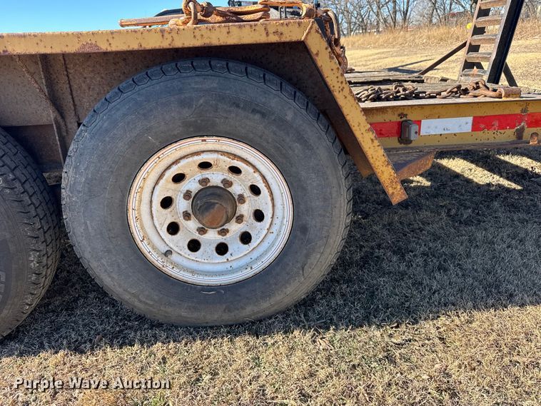 image for item FB0538 2012 Vermeer RTX550 trencher with equipment trailer