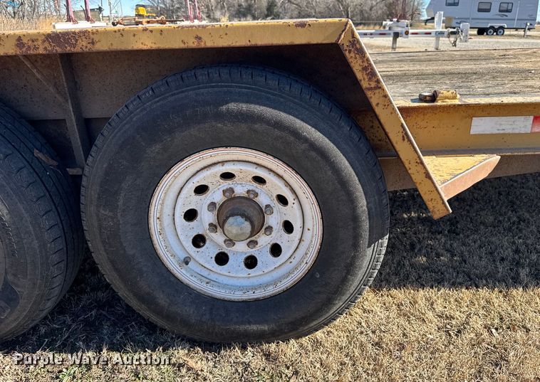 image for item FB0538 2012 Vermeer RTX550 trencher with equipment trailer