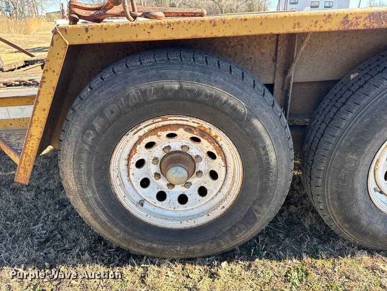 image for item FB0538 2012 Vermeer RTX550 trencher with equipment trailer