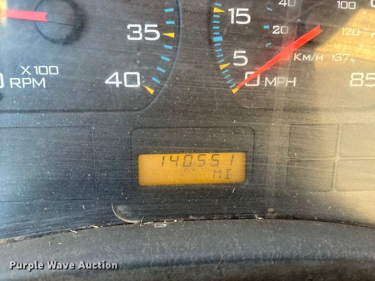 image for item FG1601 2005 International 4300 bucket truck