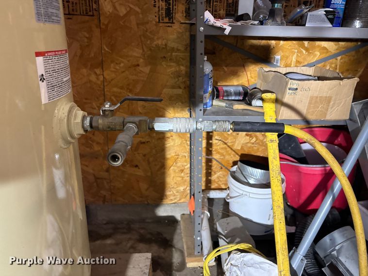 image for item FG1639 2013 Ingersoll rand TSN4N5 air compressor