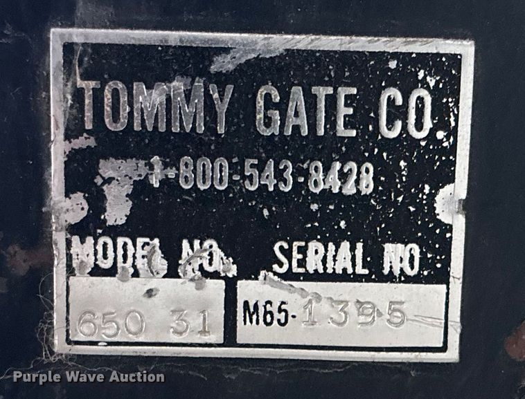 image for item FG1640 1989 GMC Vandura 3500 box truck