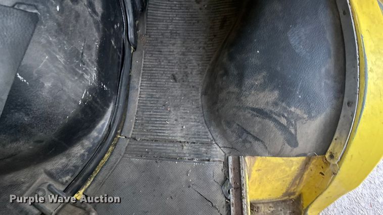 image for item FG1640 1989 GMC Vandura 3500 box truck