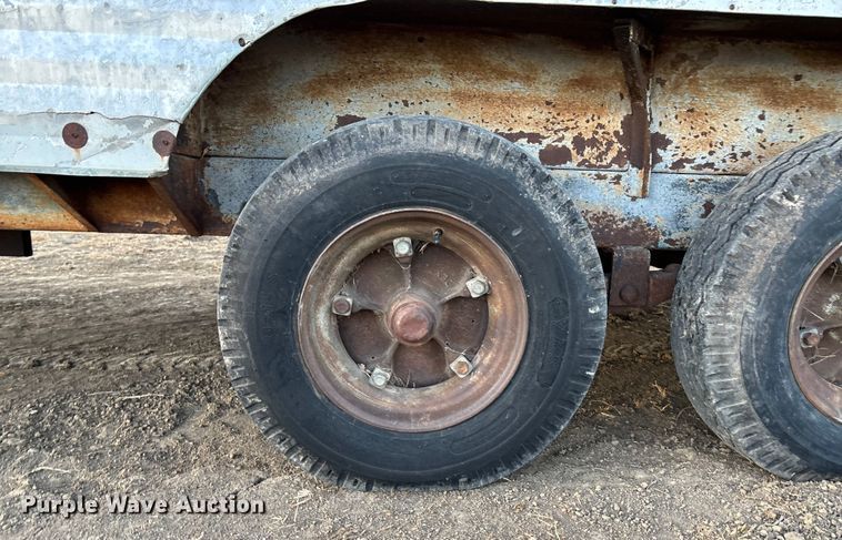 image for item FG1641 1968 Wells Cargo enclosed cargo trailer