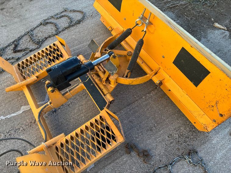 image for item FG1642 Walker snow blade