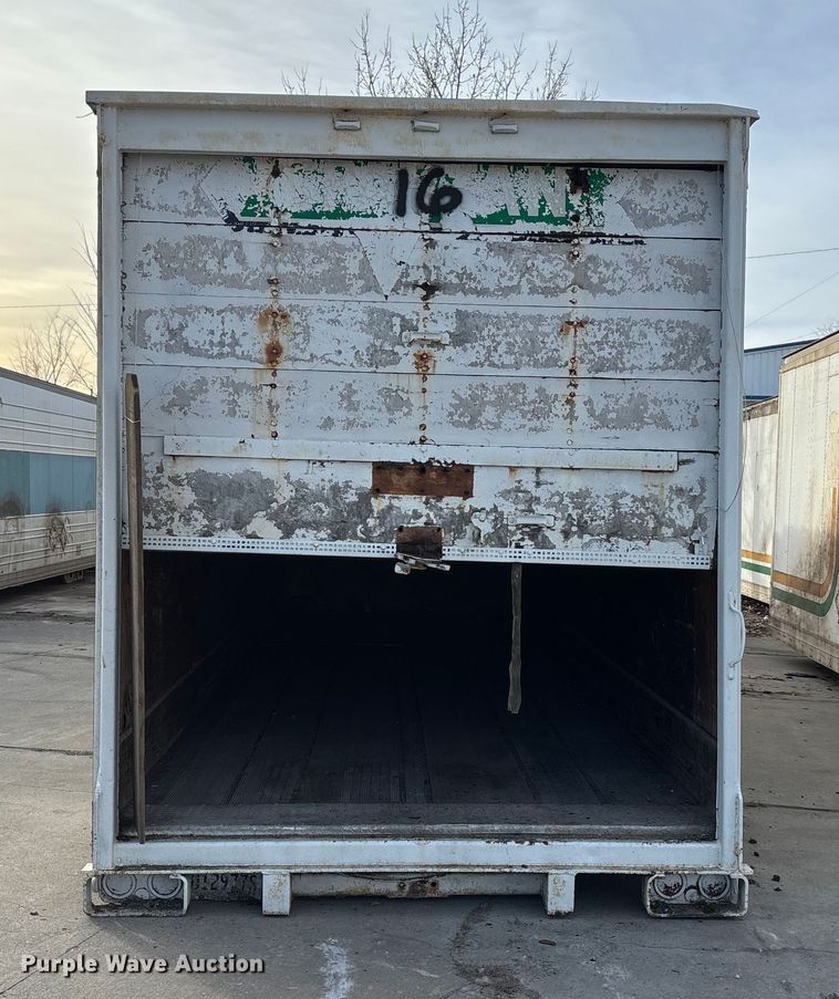 image for item FG1663 Fruehauff storage container