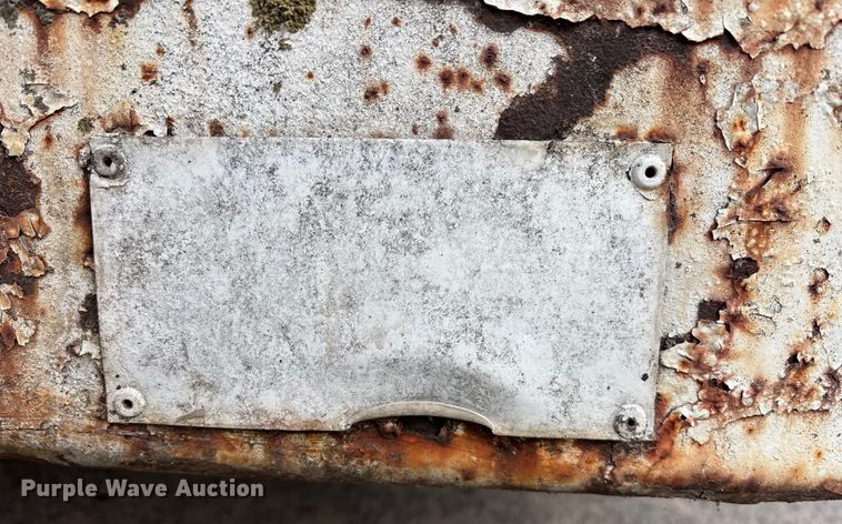 image for item FG1663 Fruehauff storage container