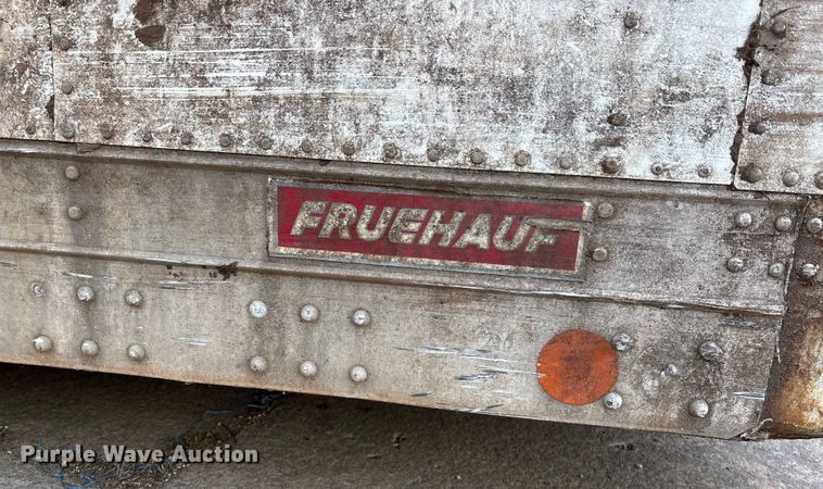 image for item FG1663 Fruehauff storage container