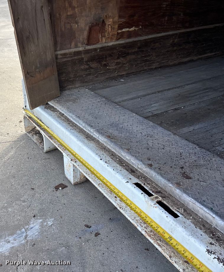 image for item FG1663 Fruehauff storage container