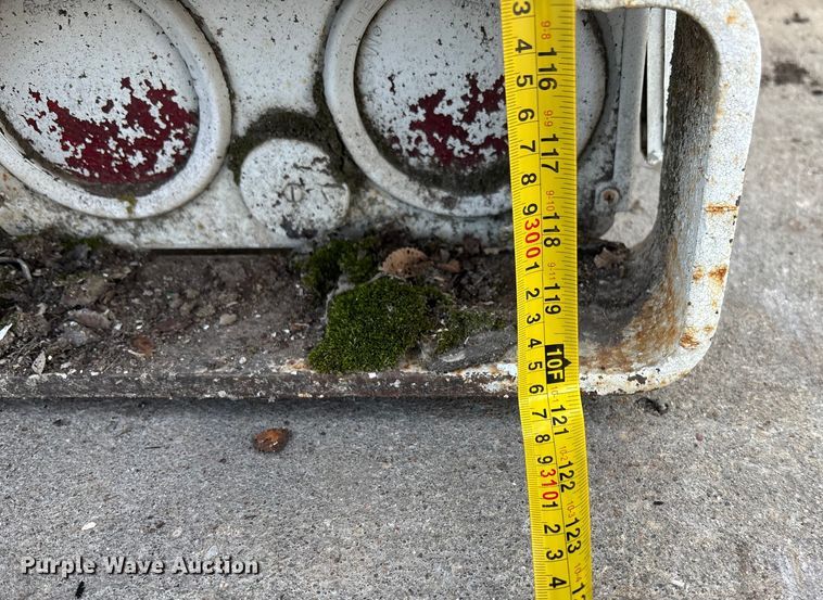 image for item FG1663 Fruehauff storage container