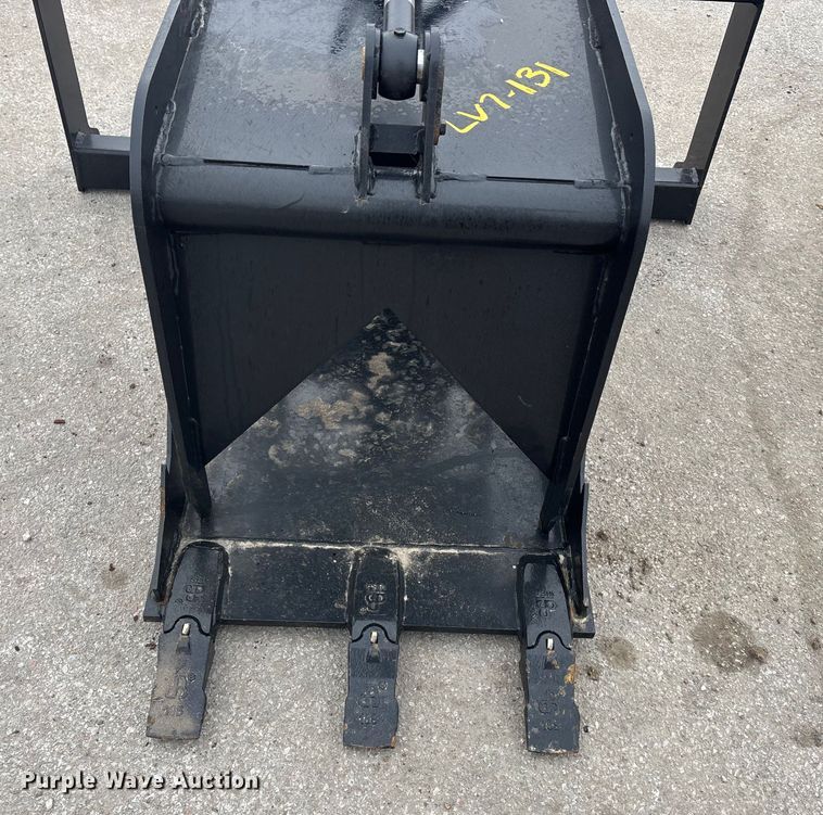 image for item FG2506 2025 GIYI GY–SGB20 skid steer grapple bucket