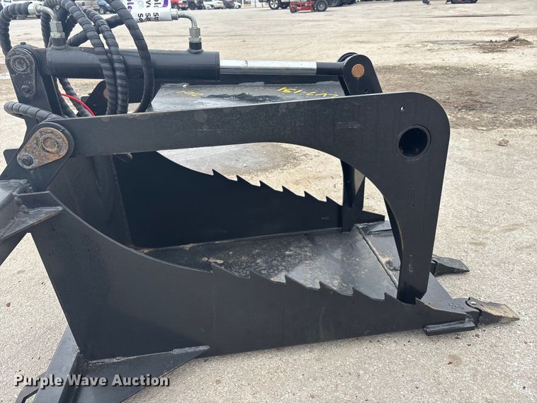 image for item FG2506 2025 GIYI GY–SGB20 skid steer grapple bucket