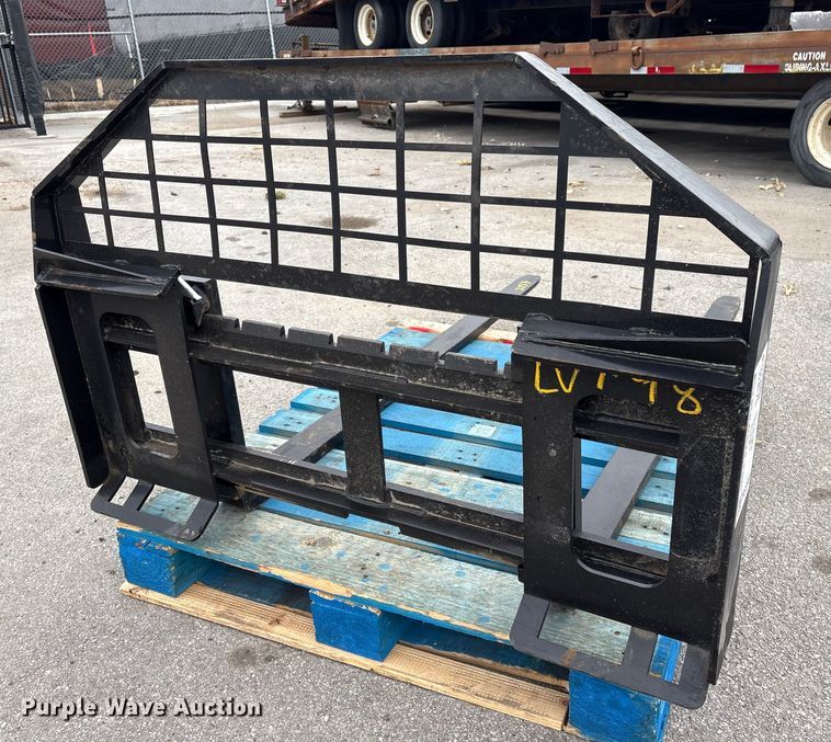 image for item FG2511 2025 Giyi skid steer forks