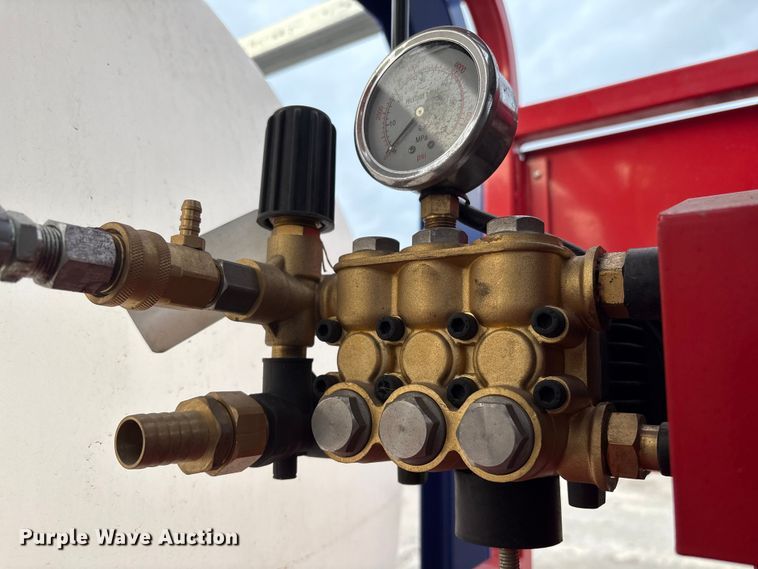 image for item FG2551 2024 High Pressure Washer 016-02•4000/1.2-01 hot pressure washer