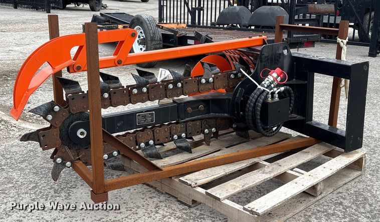 image for item FG2553 2025 GIYI D39 skid steer trencher