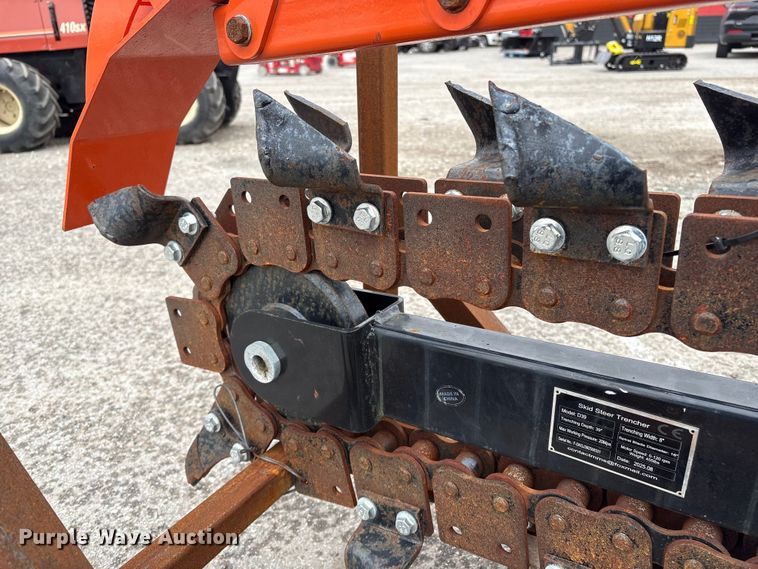 image for item FG2553 2025 GIYI D39 skid steer trencher