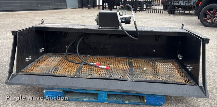 image for item FG2555 2025 GIYI VB59 skid steer vibratory screening bucket