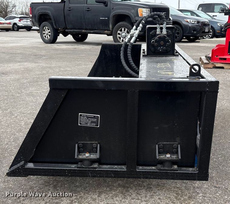 image for item FG2555 2025 GIYI VB59 skid steer vibratory screening bucket