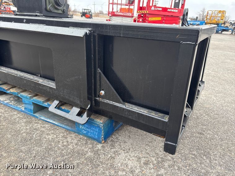 image for item FG2555 2025 GIYI VB59 skid steer vibratory screening bucket