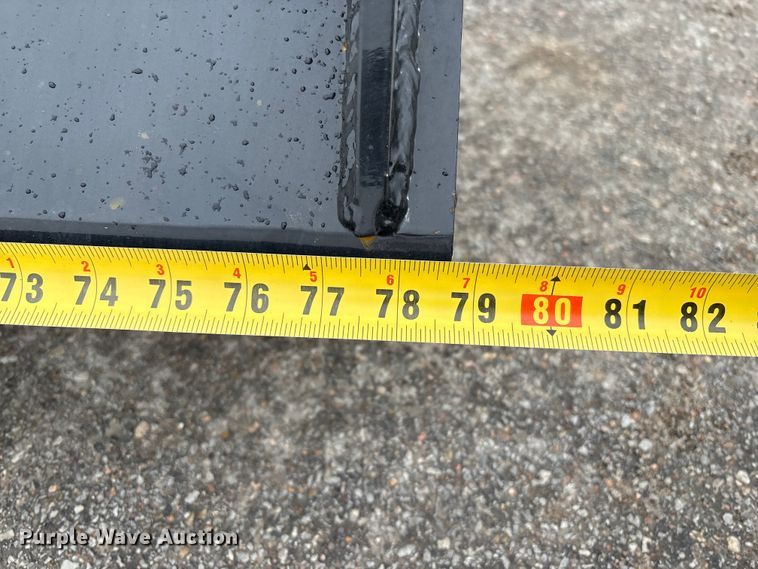 image for item FG2555 2025 GIYI VB59 skid steer vibratory screening bucket