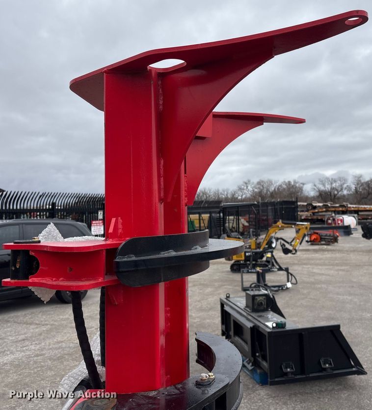 image for item FG2556 2025 GIYI FB30  skid steer feller buncher