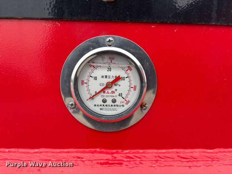 image for item FG2556 2025 GIYI FB30  skid steer feller buncher